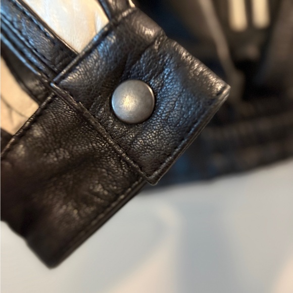 Rare VTG 1994 Popeye leather moto jacket with bold racing-style details Size XL - Picture 9 of 15
